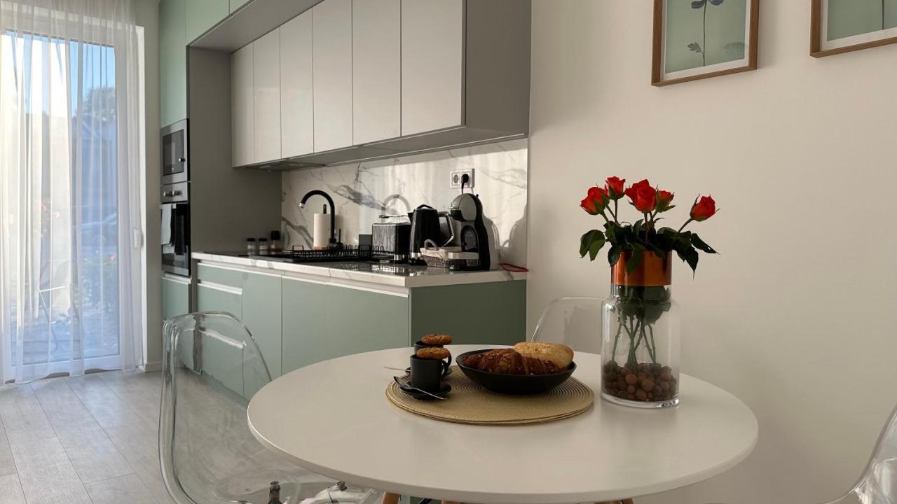 Linden Apartman 001 - Adults Only Mosonmagyaróvár 외부 사진