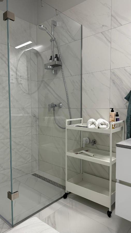 Linden Apartman 001 - Adults Only Mosonmagyaróvár 외부 사진